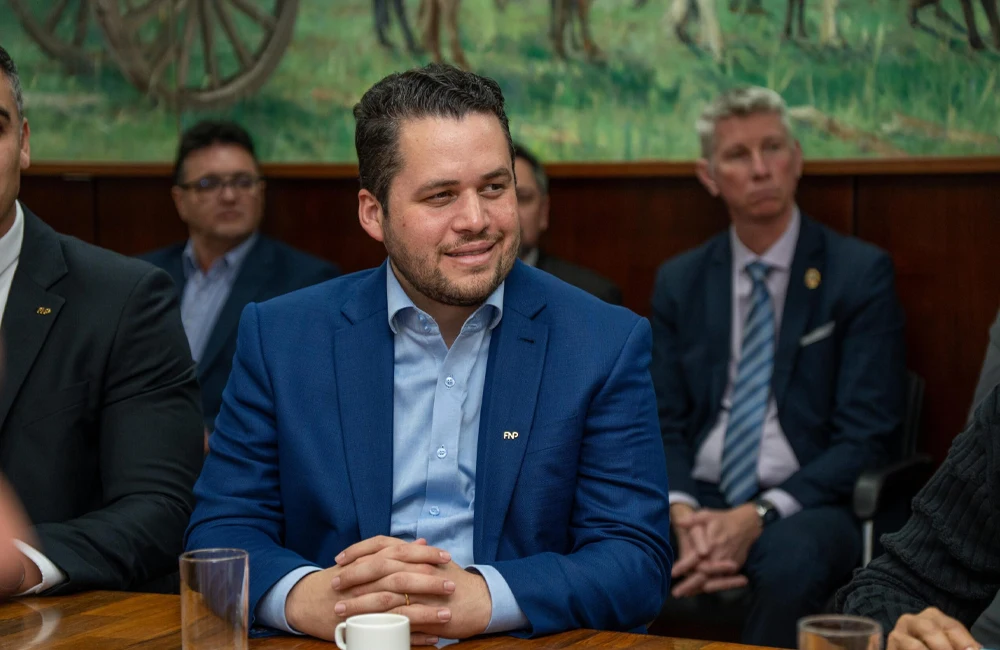 Gilvan defende indústria de Santo André em audiência com vice-presidente